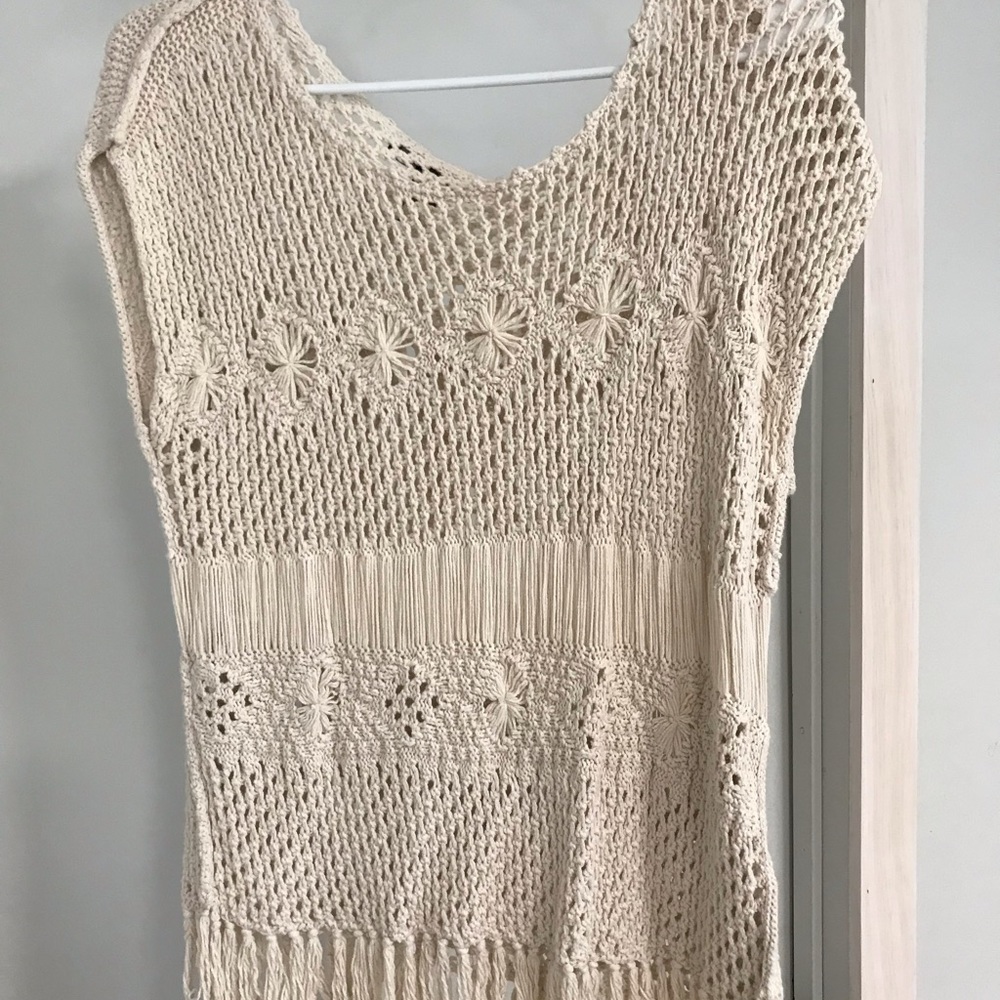 Inc international crochet top